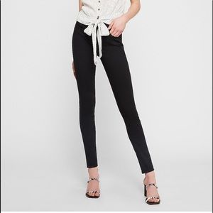 EXPRESS Mid Rise Black Jean legging(SHORT